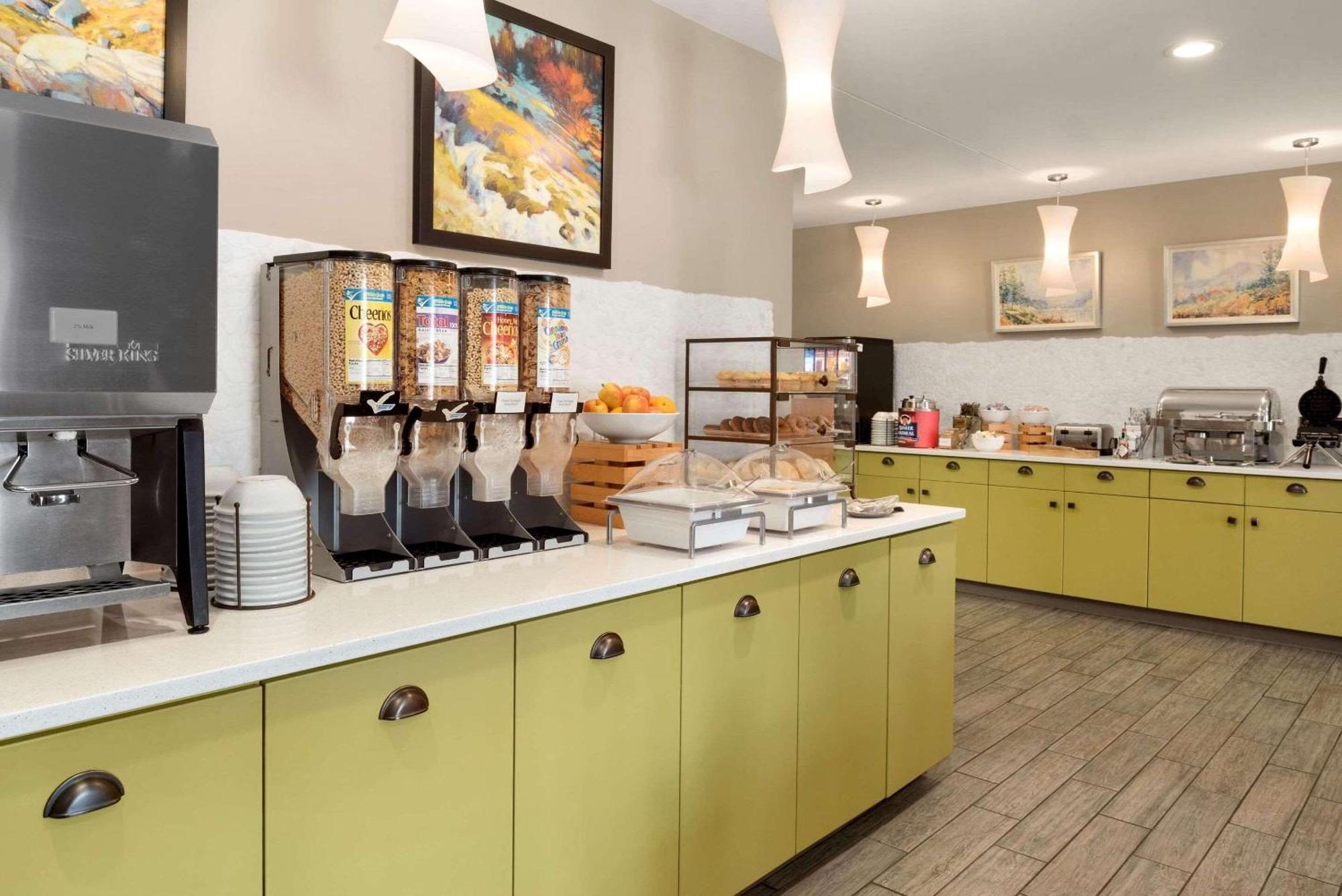 Country Inn & Suites By Radisson, Duluth North, Mn Екстериор снимка